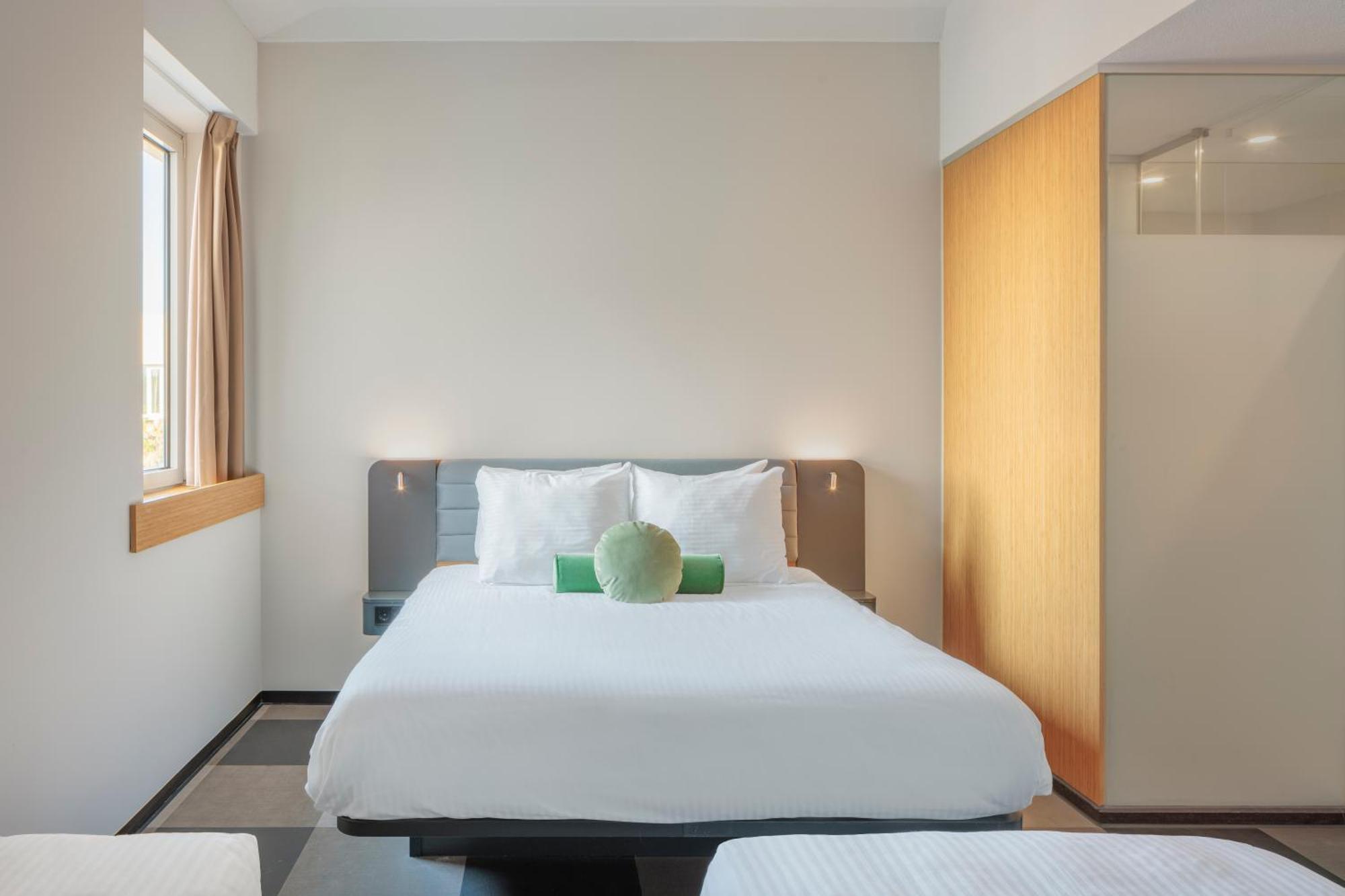 Maxhotel Amsterdam Airport Schiphol - Recently Renovated Hoofddorp Rom bilde
